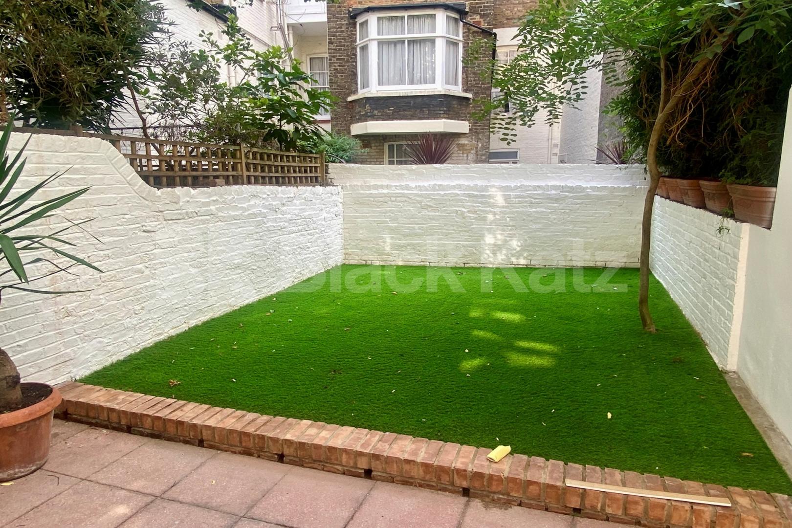 Stunning newly refurbished two bedroomed garden flat  Tachbrook Street, Pimlico / Victoria